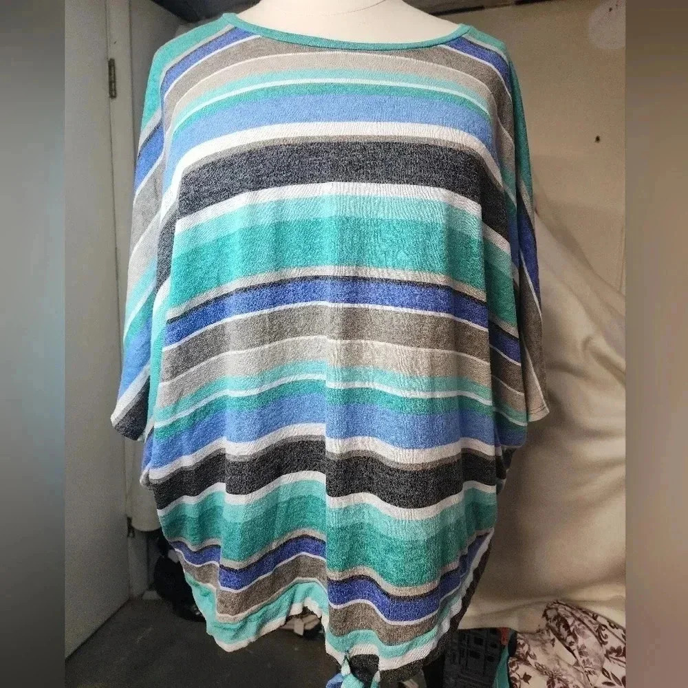 AVENUE MULTI-COLOR STRIPE KNIT TOP BAT WING STYLE SLEEVE PLUS SIZE 26/28